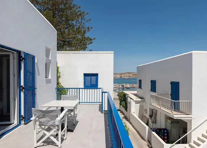 Memoir Di One * Páros